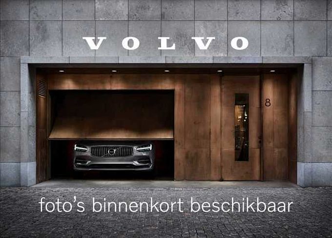 Volvo XC60 II T6 AWD Plug-in Hybrid Plus Dark